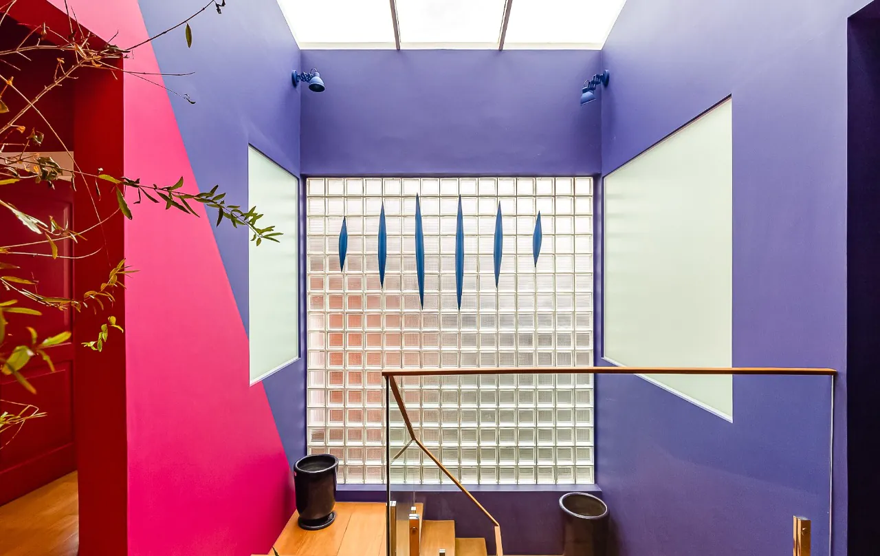 Casa descolada, assinada por Cândido Malta, elegante e acolhedora em Alto de Pinheiros. – CA0765