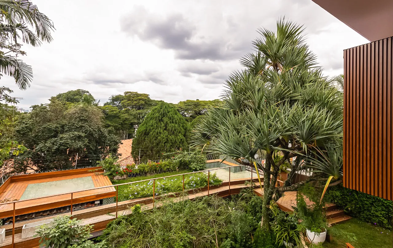 Casa descolada, assinada por Cândido Malta, elegante e acolhedora em Alto de Pinheiros. – CA0765