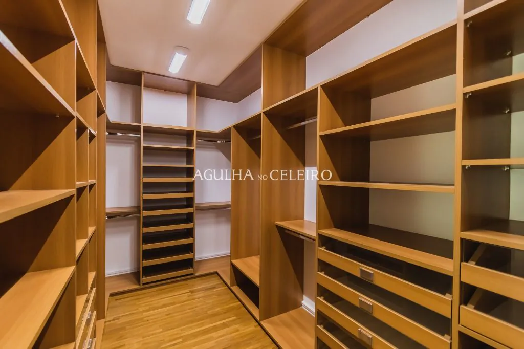 Casa Incrível em Condomínio no Brooklin. – CA1100