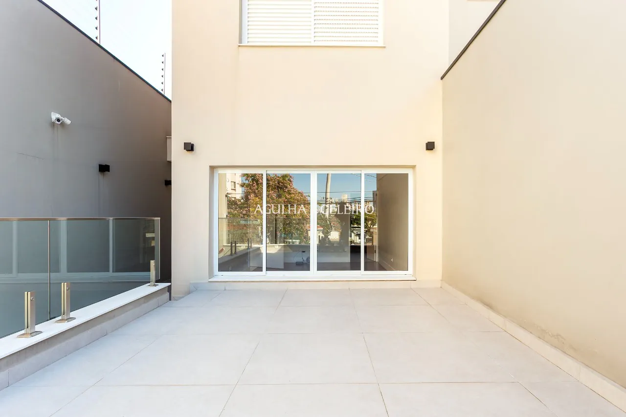 Casa charmosa e aconchegante á venda na Vila Madalena. – CA1249