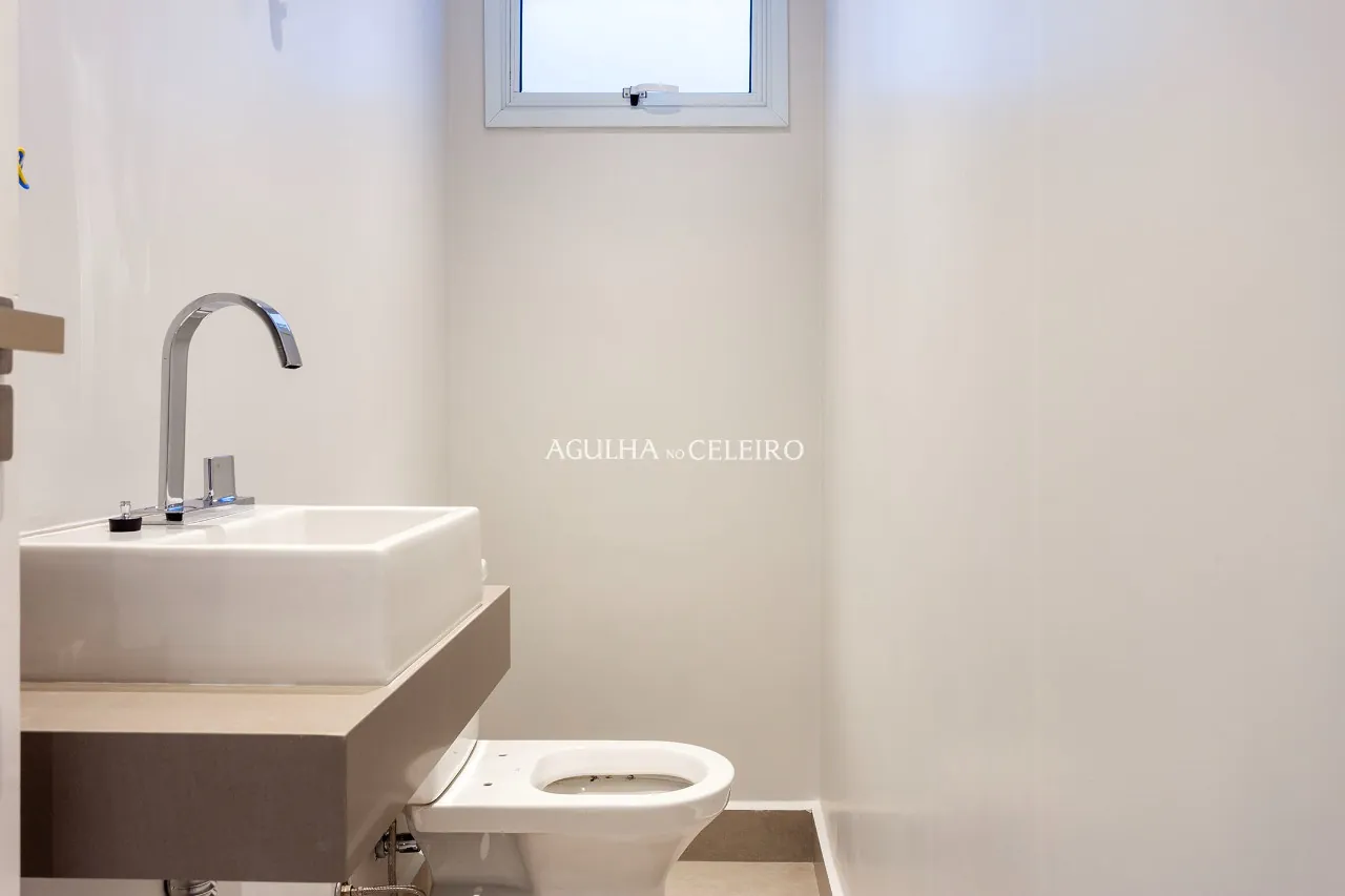 Casa charmosa e aconchegante á venda na Vila Madalena. – CA1249