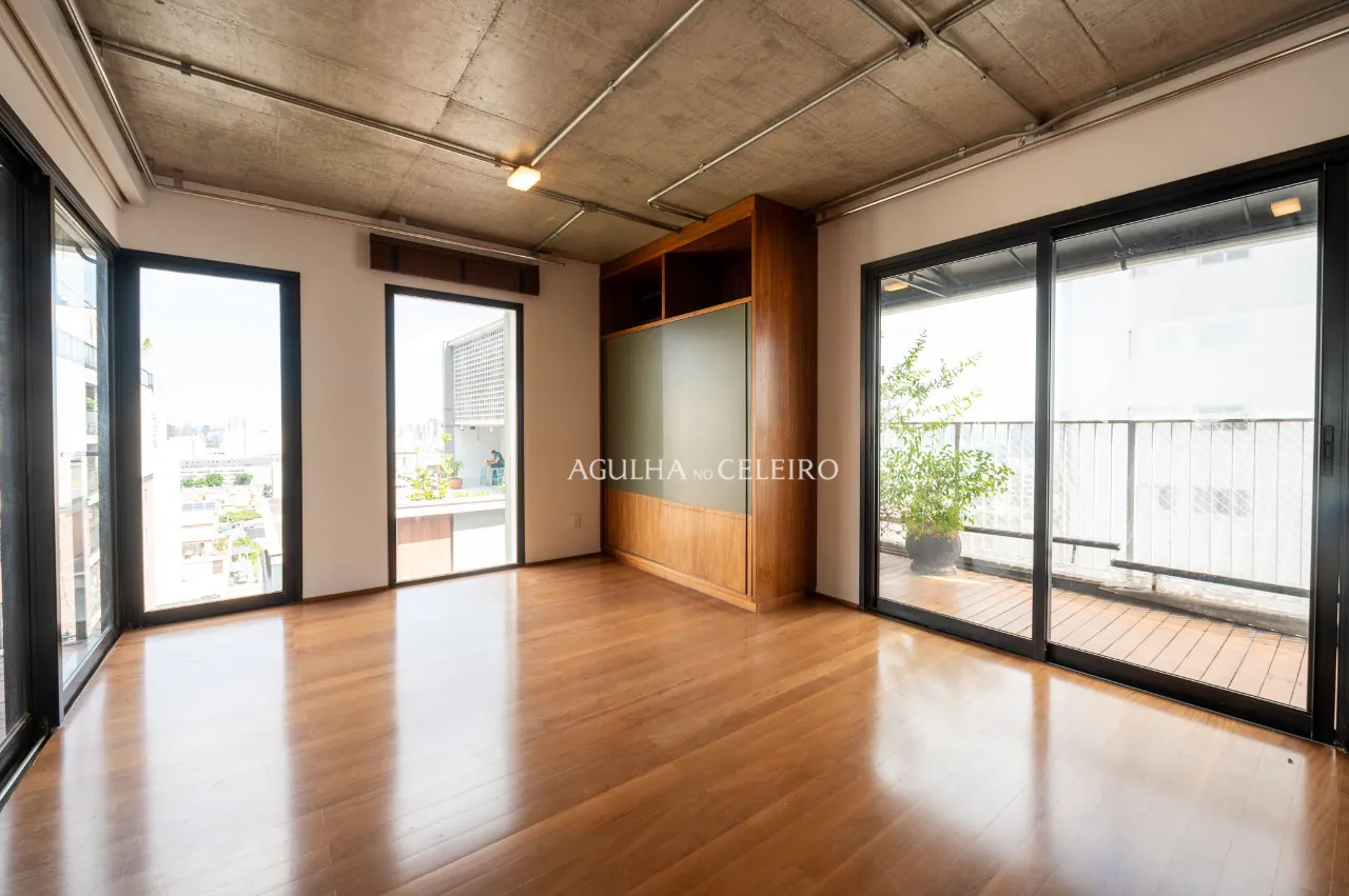 Cobertura em edifício moderno e descolado à venda na Vila Madalena – CO0018