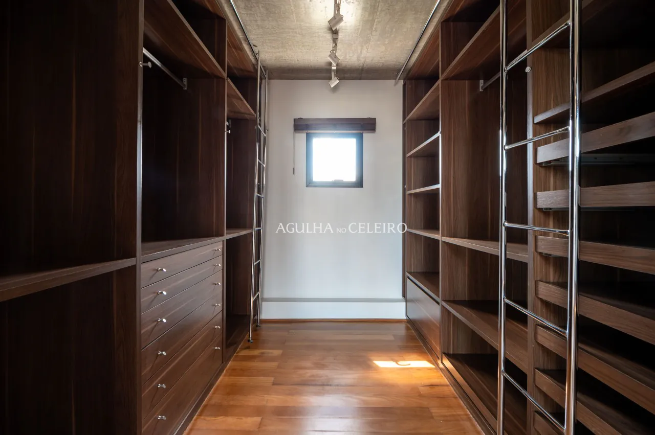 Cobertura em edifício moderno e descolado à venda na Vila Madalena – CO0018