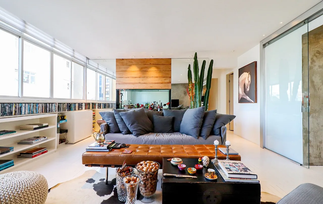 Cobertura charmosa, com área externa de tirar o fôlego e ambientes integrados, em Pinheiros. – CO0372