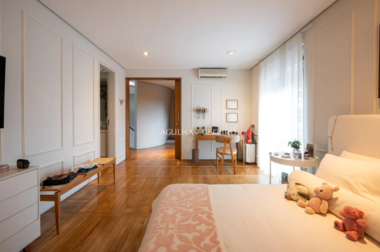 linda-casa-a-venda-no-alto-de-pinheiros-com-integracao-perfeita-18836-9