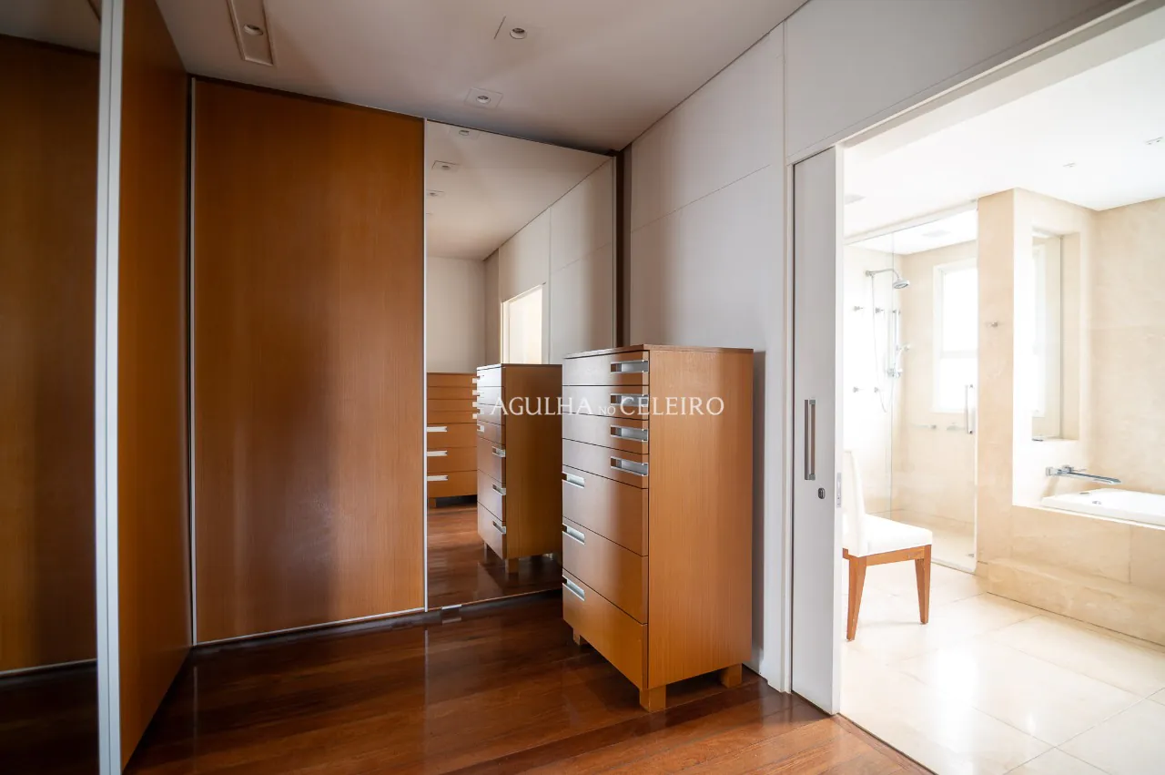 amplo-e-sofisticado-apartamento-com-planta-inteligente-e-versatil-19330-11