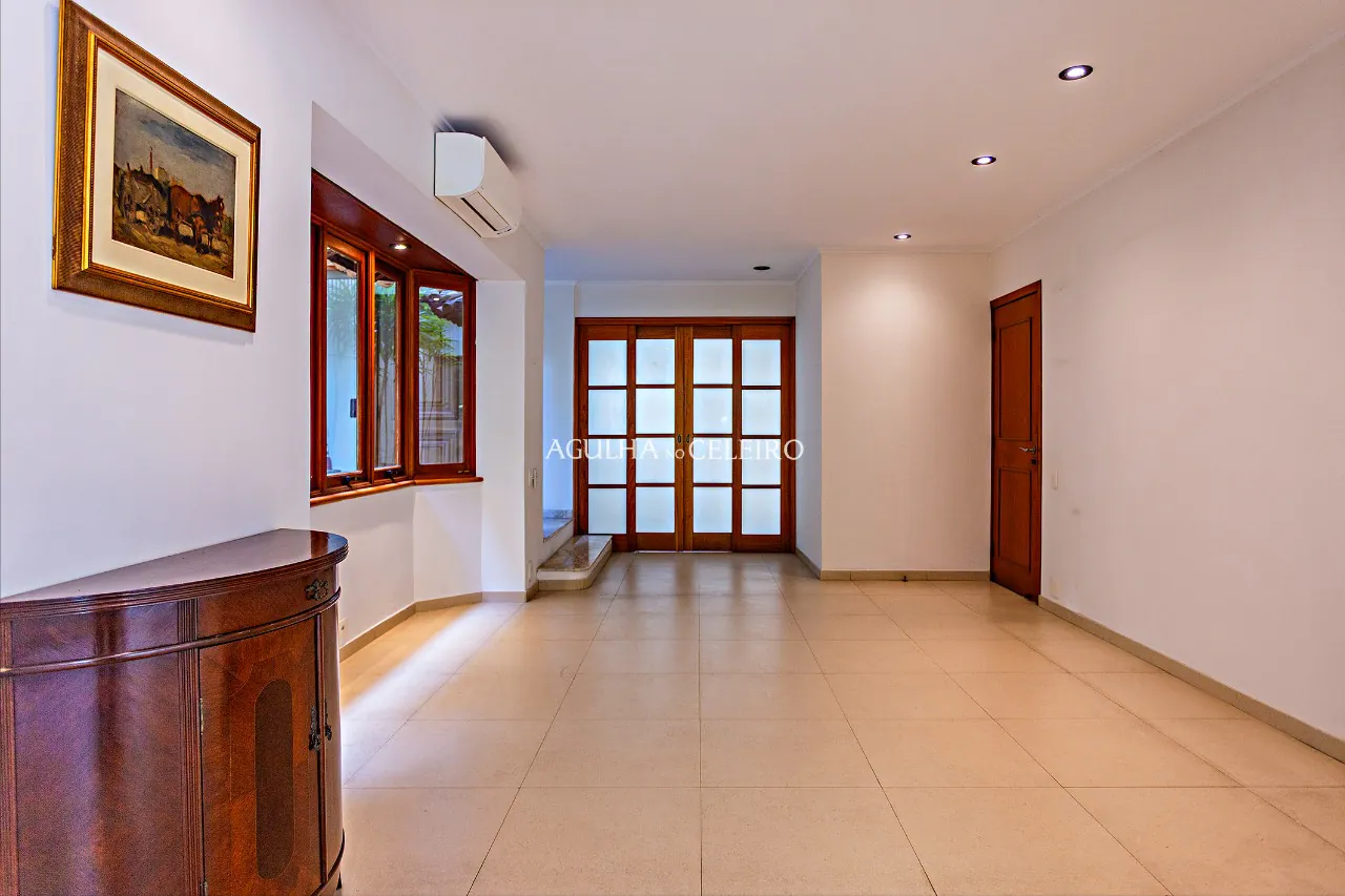 casa-a-venda-no-jardim-europa-18960-5