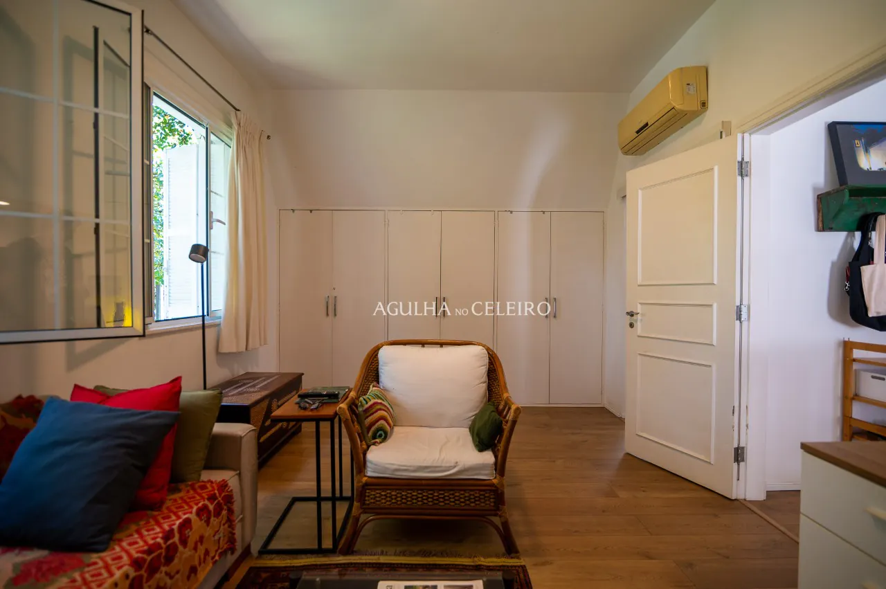 casa-alegre-e-ensolarada-no-jardim-paulistano-15751-19