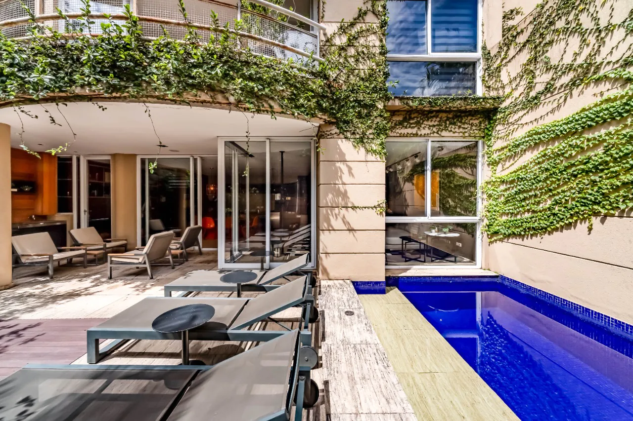 casa-com-projeto-amplo-e-iluminado-para-viver-com-seguranca-em-um-condominio-no-alto-de-pinheiros-19287-4