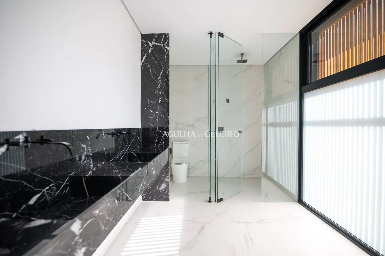 casa-totalmente-reformada-a-venda-em-alto-de-pinheiros-19021-11