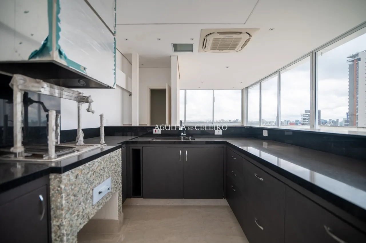 Cobertura com vista em Pinheiros. – 13081