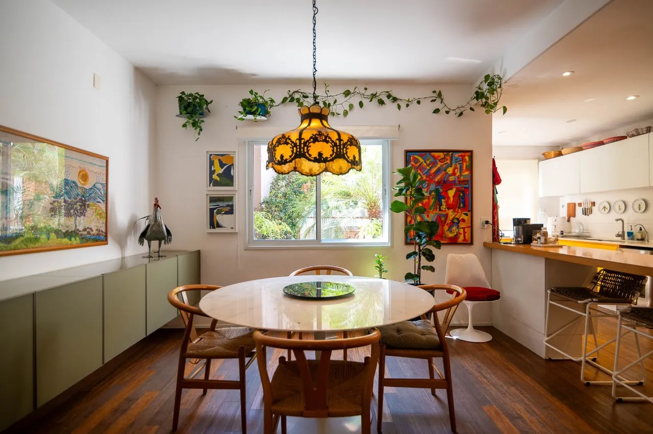 Casa alegre e ensolarada no Jardim Paulistano. – 15751