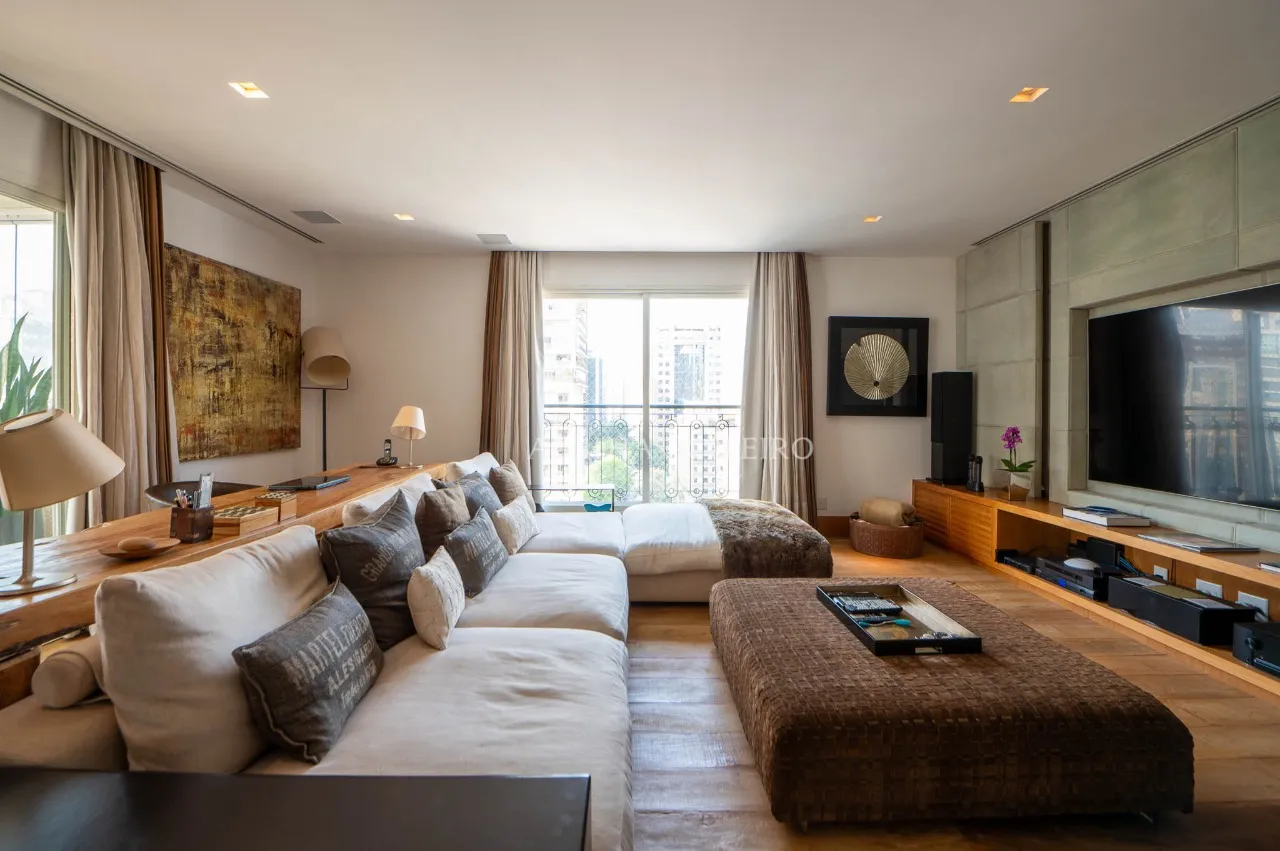 Apartamento maravilhoso à venda no Itaim Bibi – 16357