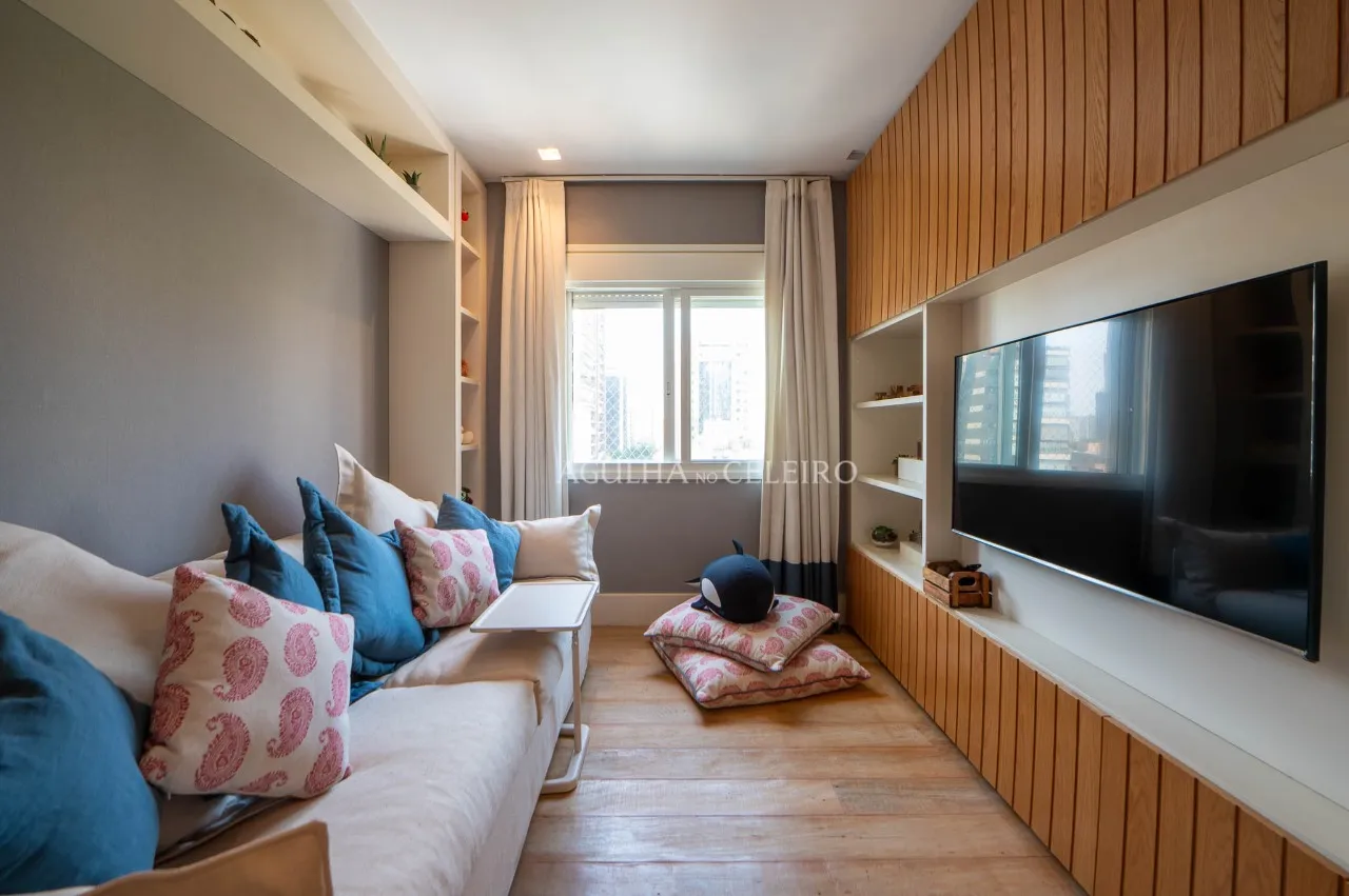 Apartamento maravilhoso à venda no Itaim Bibi – 16357