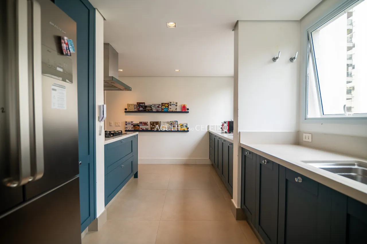 Apartamento Reformado e Impecavel em Moema – 17178