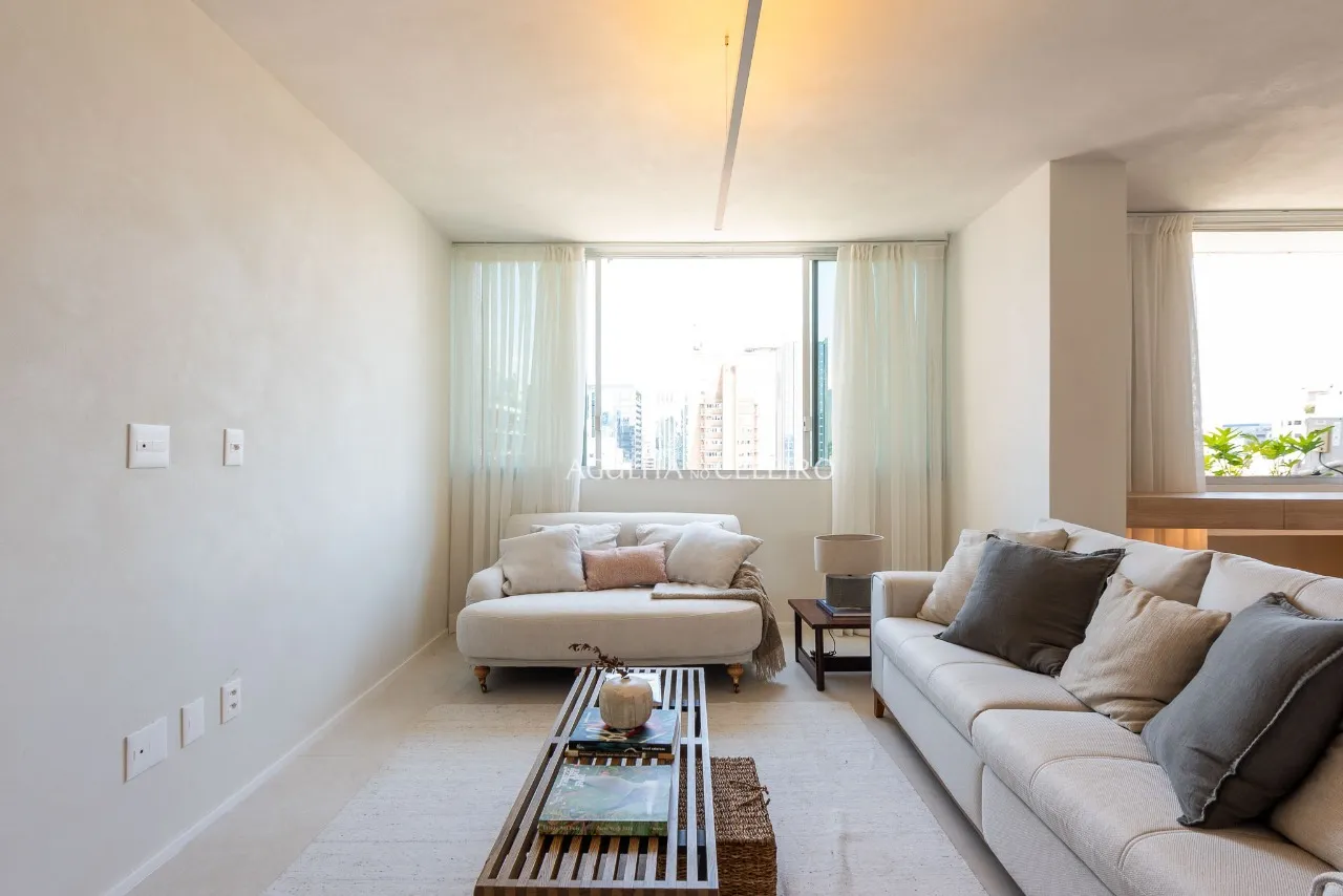 Apartamento totalmente reformado para venda no melhor do Itaim. – 18765