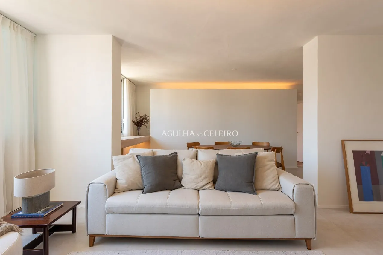 Apartamento totalmente reformado para venda no melhor do Itaim. – 18765