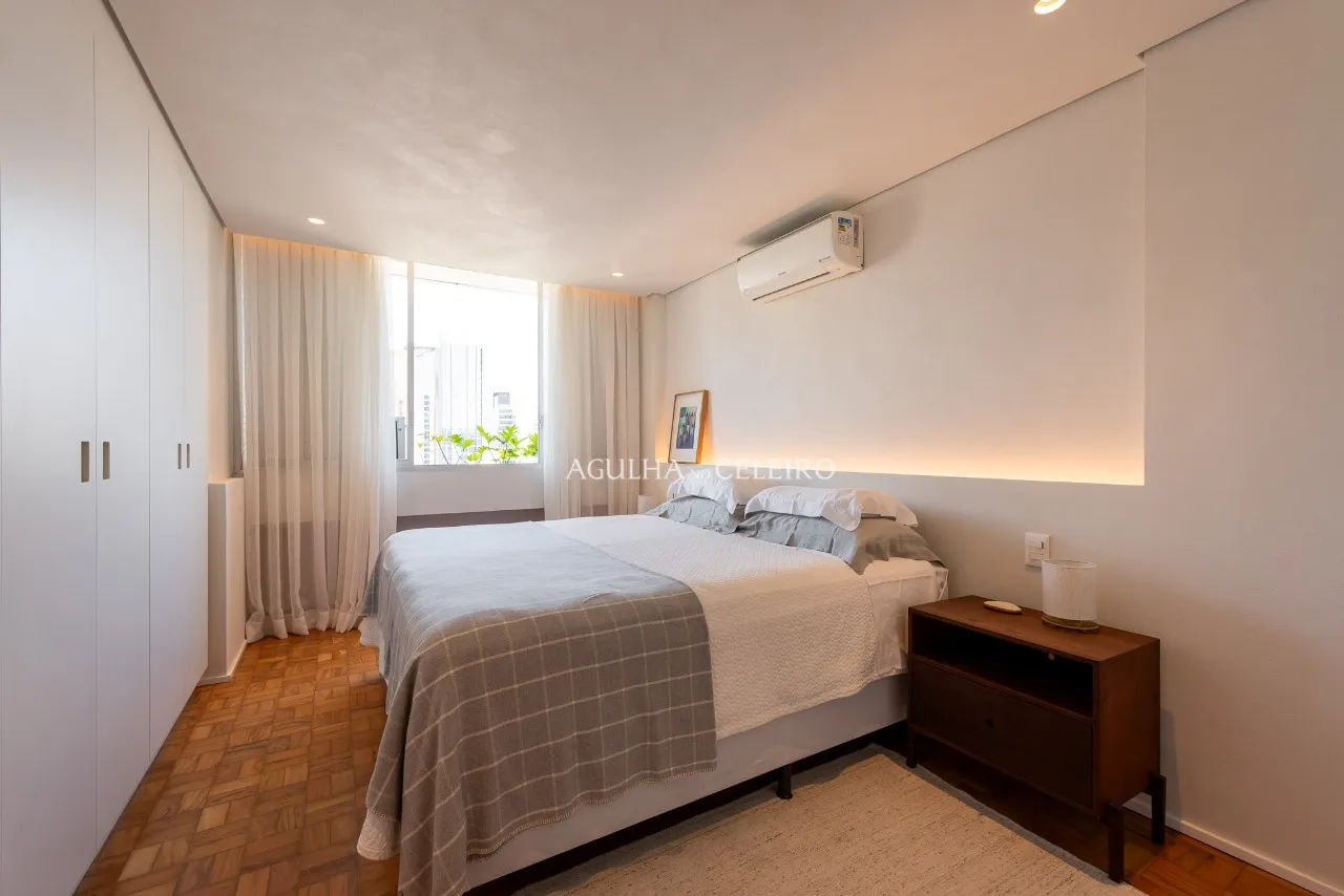 Apartamento totalmente reformado para venda no melhor do Itaim. – 18765