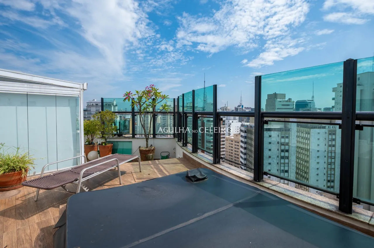 Cobertura reformada com Vista Espetacular no Paraíso – 18841