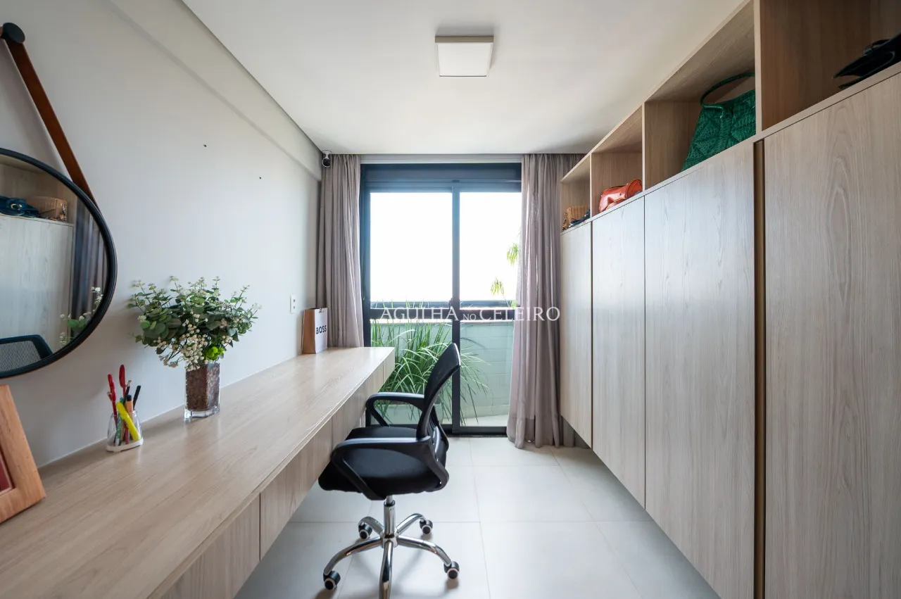 Cobertura reformada com Vista Espetacular no Paraíso – 18841