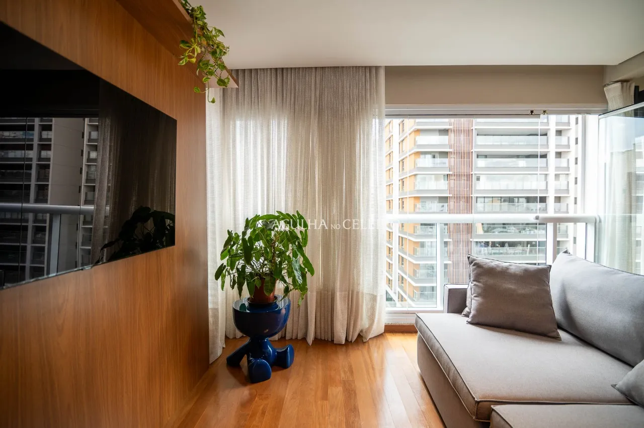 Cobertura linda e recém reformada a venda no Alto de Pinheiros – 18944