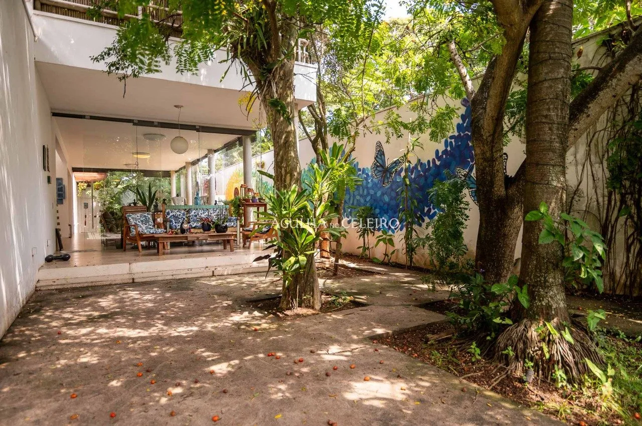 Uma casa e um Jardim, no coração verde do Brooklin! – 19010