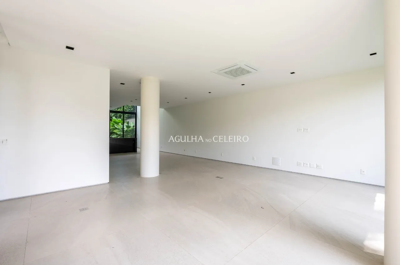 Casa com projeto moderno e elegante à venda no Jardim Paulista – 19141