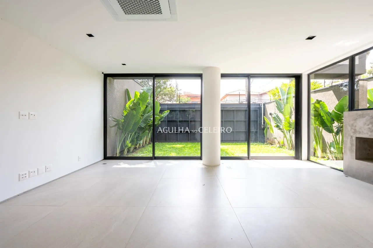 Casa com projeto moderno e elegante à venda no Jardim Paulista – 19141