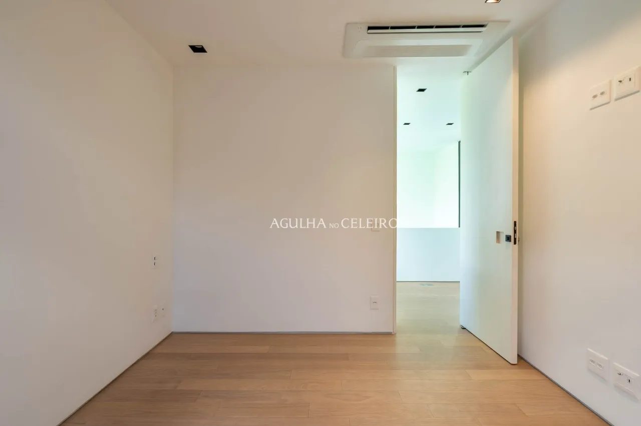 Casa com projeto moderno e elegante à venda no Jardim Paulista – 19141