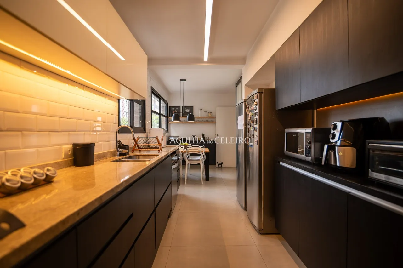 Lindo apartamento com sensação de casa , na copa das arvores , pronto para morar ao lado do Clube pinheiros e do shoping Iguatemi – 19179