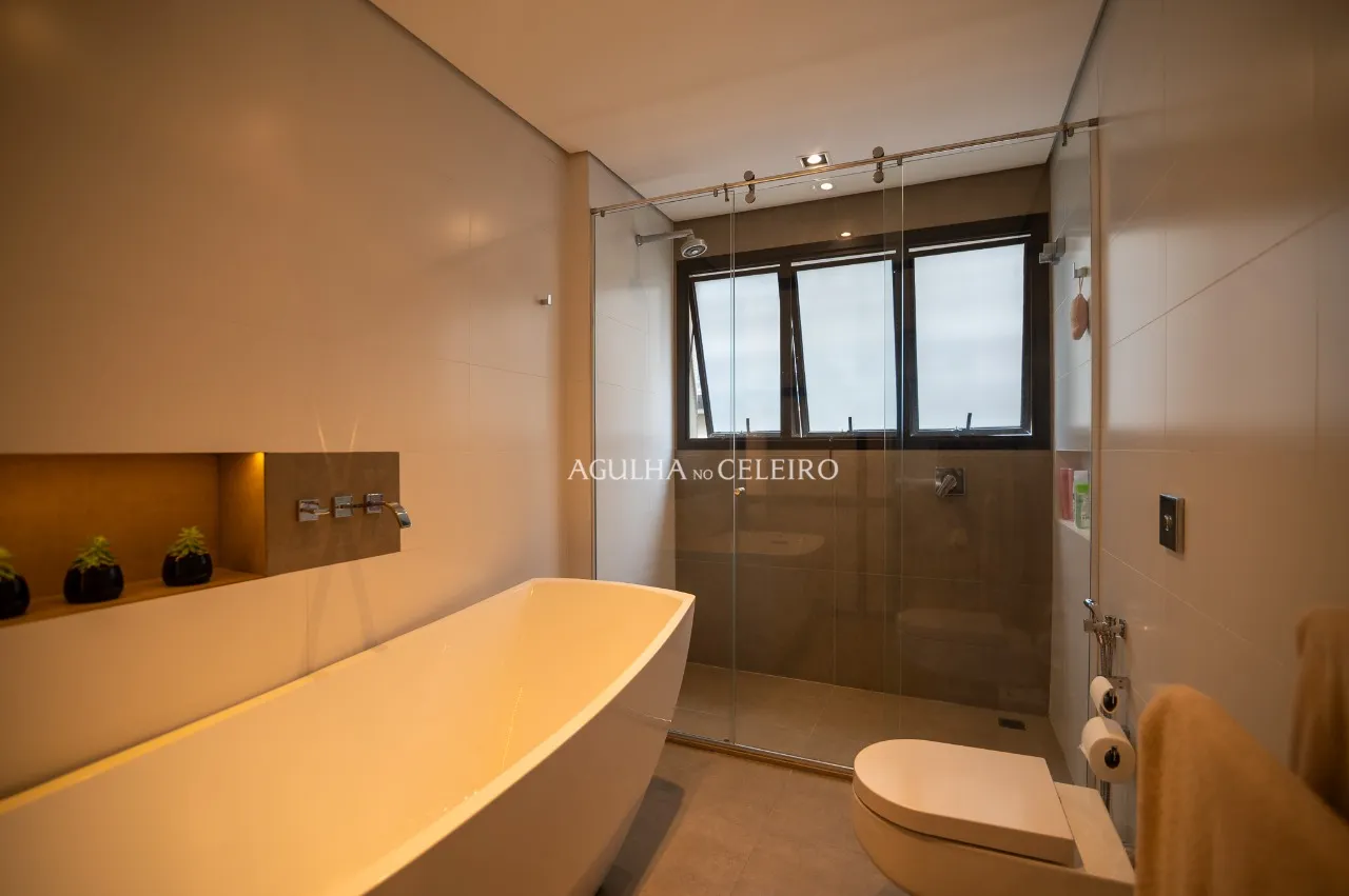 Lindo apartamento com sensação de casa , na copa das arvores , pronto para morar ao lado do Clube pinheiros e do shoping Iguatemi – 19179