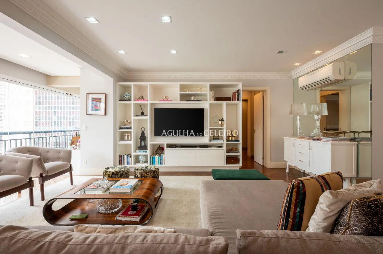Apartamento Reformado no Miolo do Itaim Bibi. – 19191