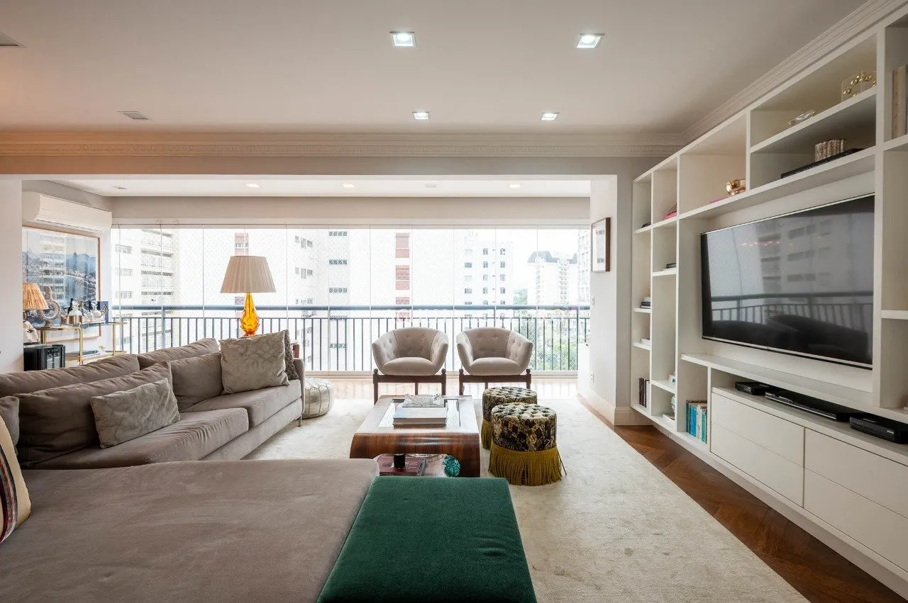 Apartamento Reformado no Miolo do Itaim Bibi. – 19191