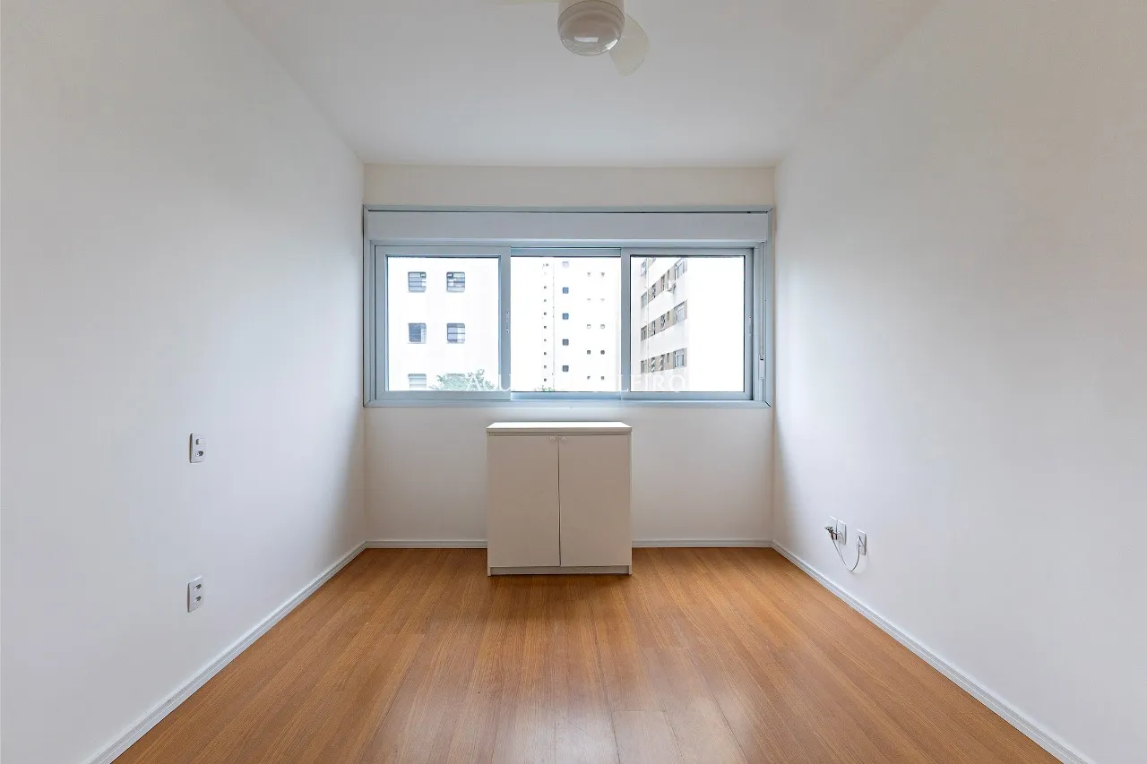 Apartamento super iluminado com vista privilegiada para o Clube Pinheiros. – 19217 - _MG_3250