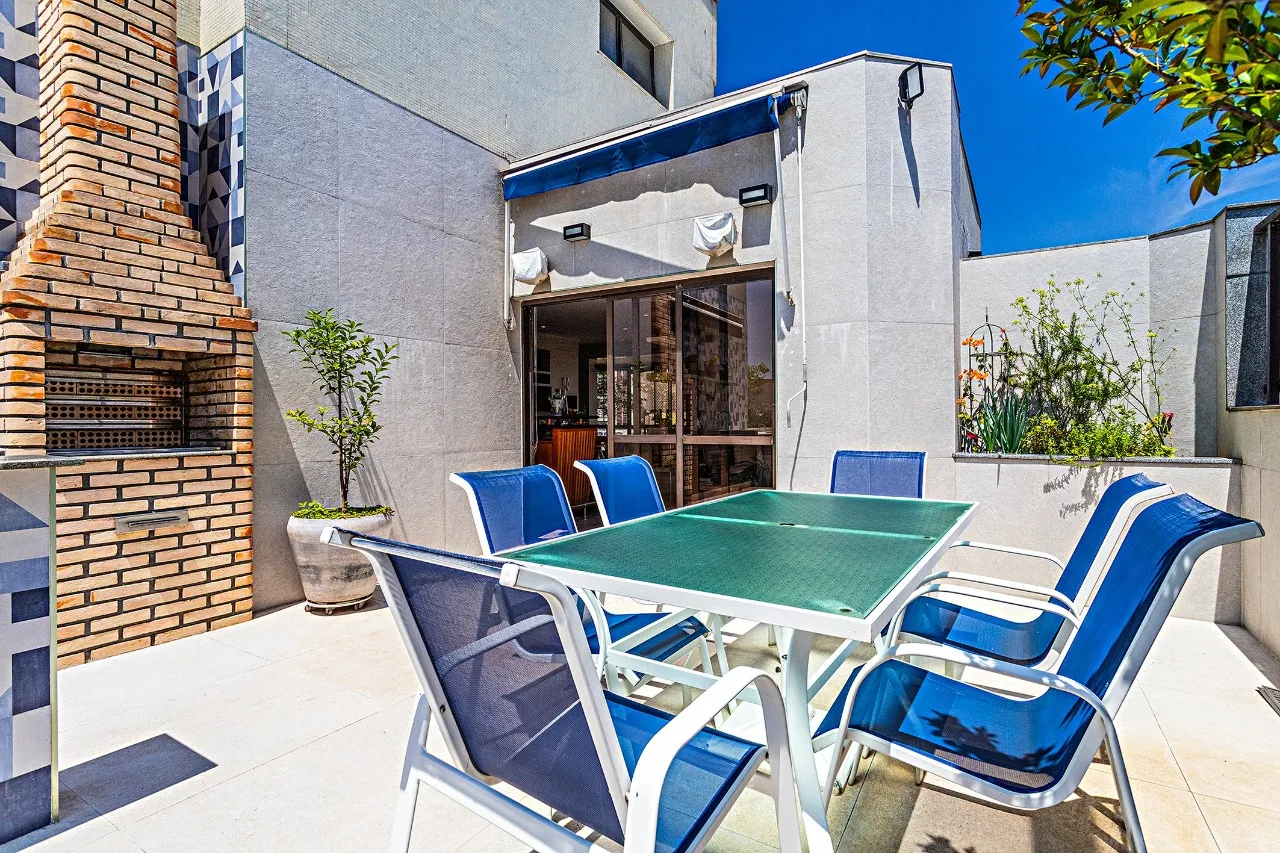 Cobertura em excelente estado com área de lazer completa – 19226