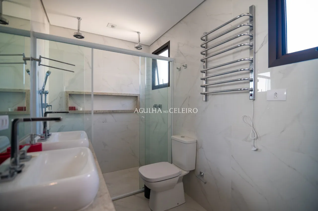 Apartamento reformado à venda na Vila Nova Conceição – 19242