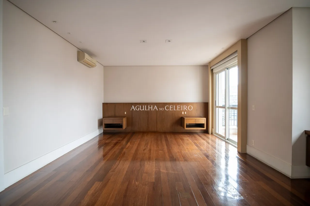 Amplo e sofisticado apartamento com planta inteligente e versátil. – 19330