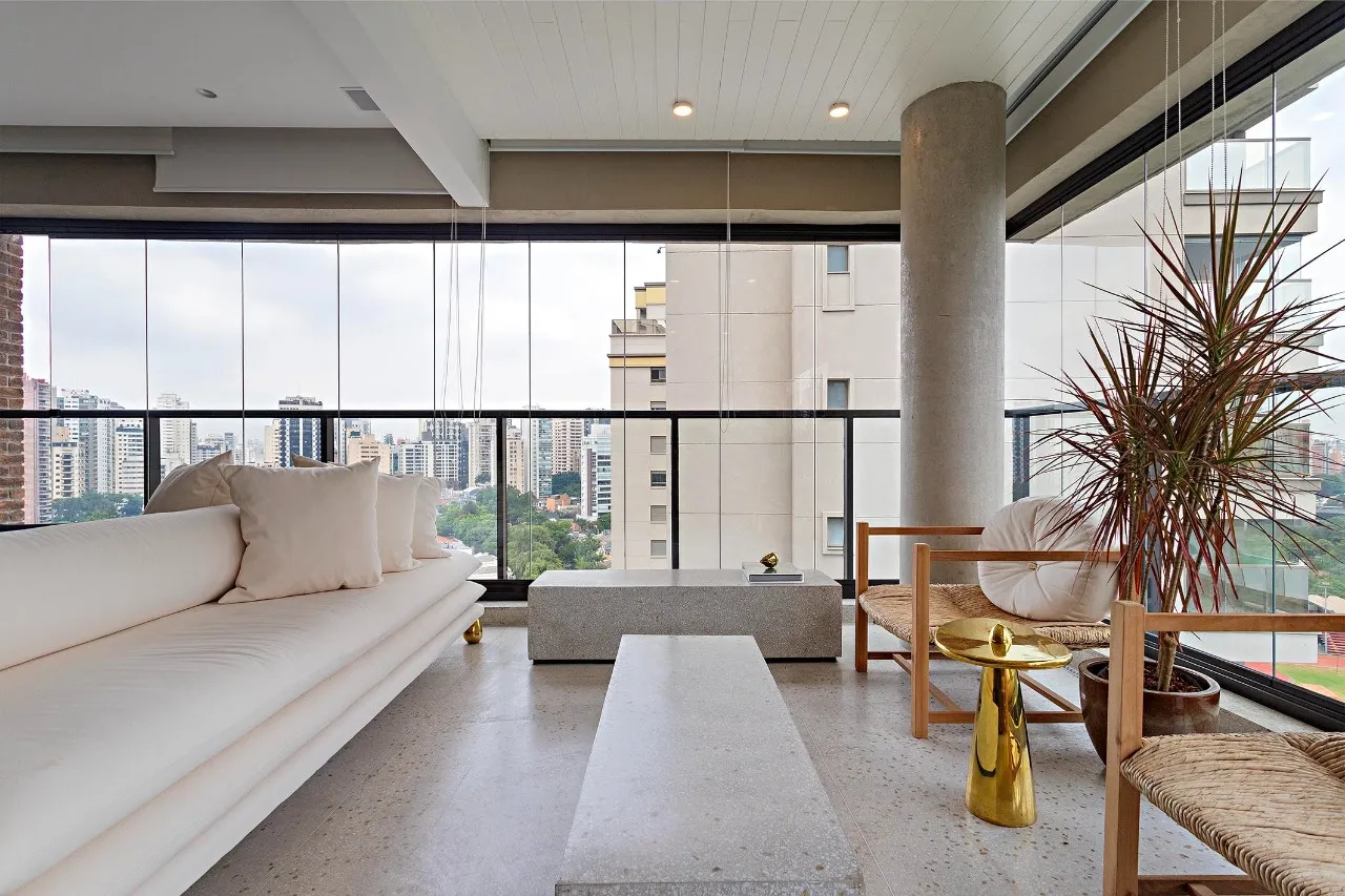 Apartamento sofisticado com varanda gourmet e porteira fechada próximo ao Parque Ibirapuera – 19612