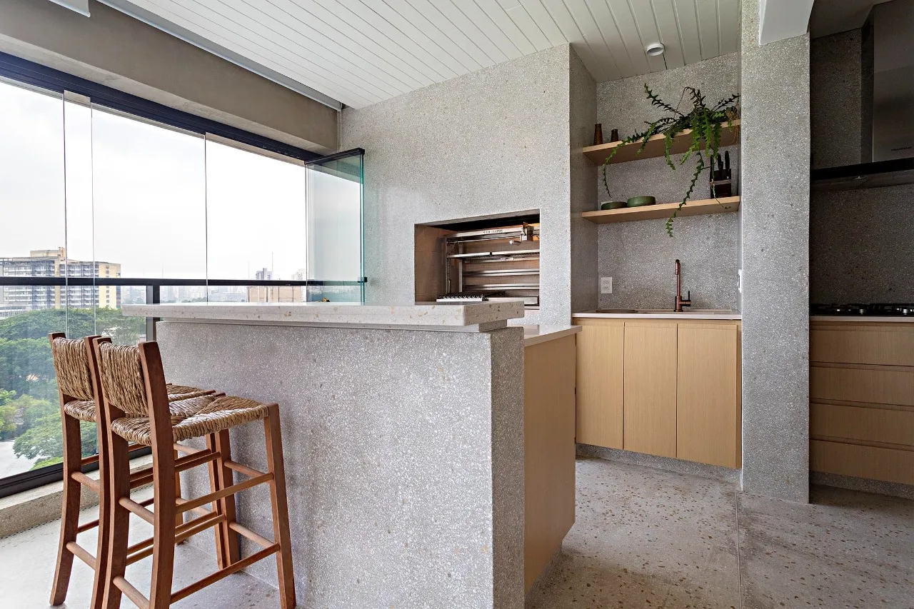 Apartamento sofisticado com varanda gourmet e porteira fechada próximo ao Parque Ibirapuera – 19612