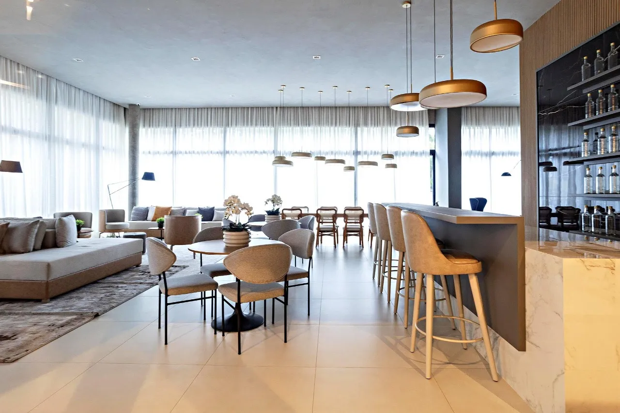 Apartamento sofisticado com varanda gourmet e porteira fechada próximo ao Parque Ibirapuera – 19612