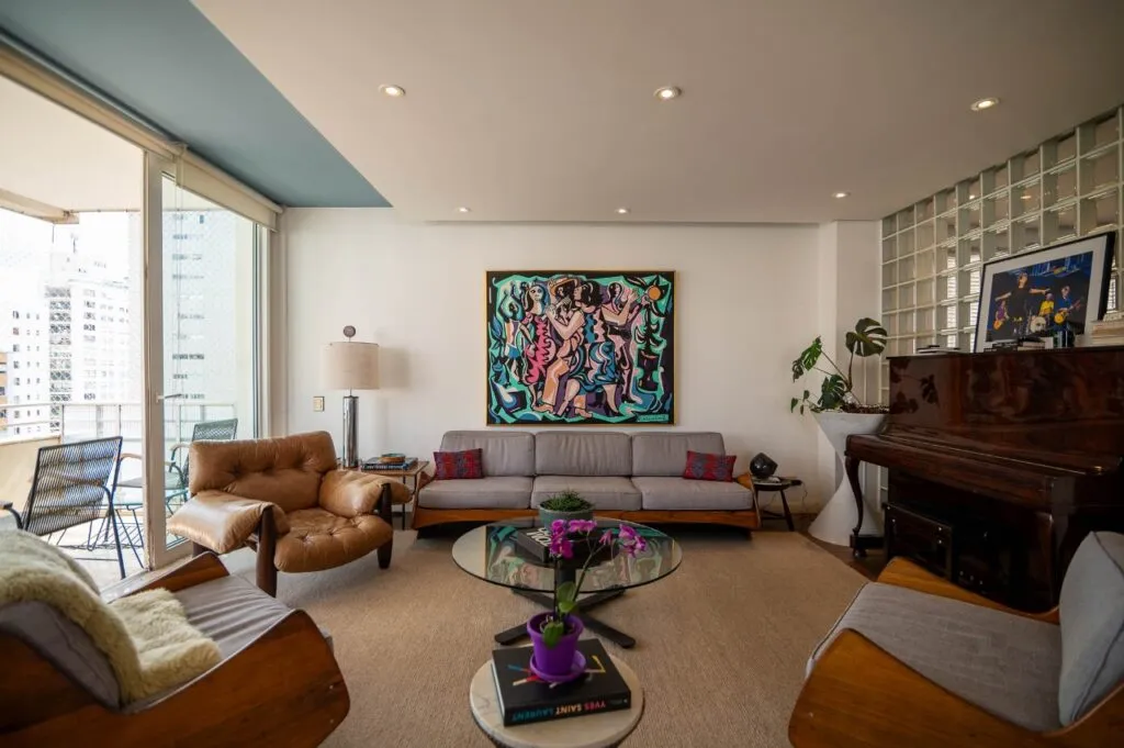 Apartamento reformado e com localização incrível para venda no Jardim América – AP3797