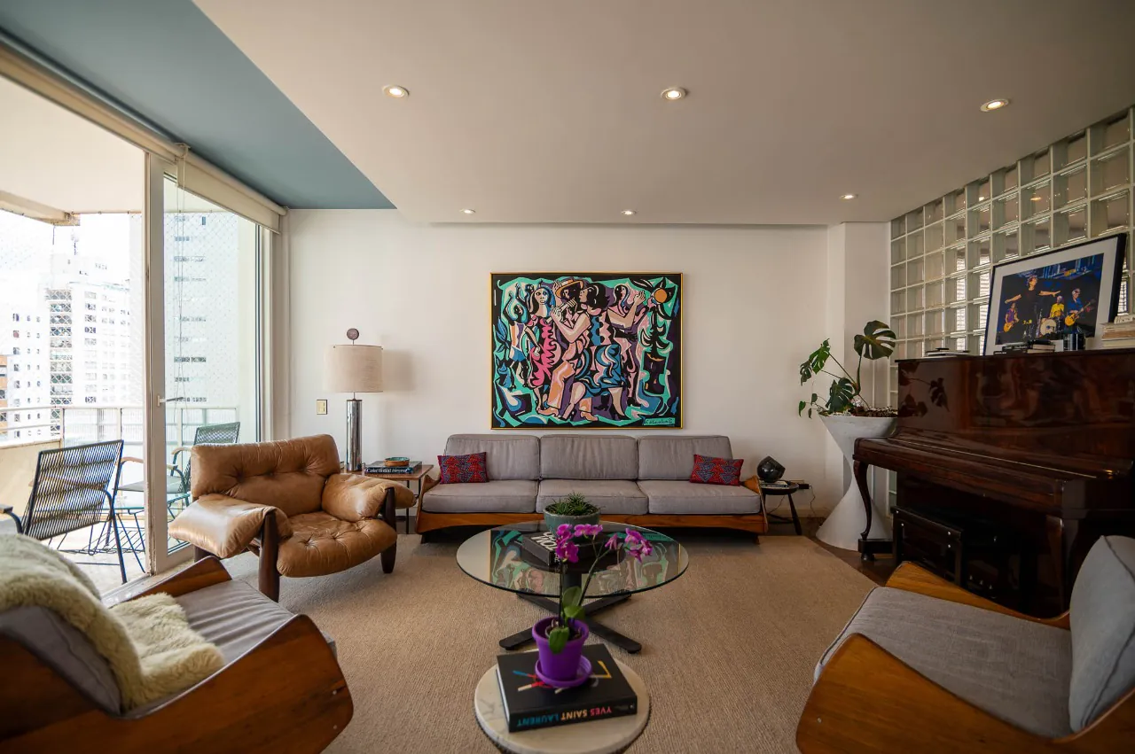 Apartamento reformado e com localização incrível para venda no Jardim América – AP3797