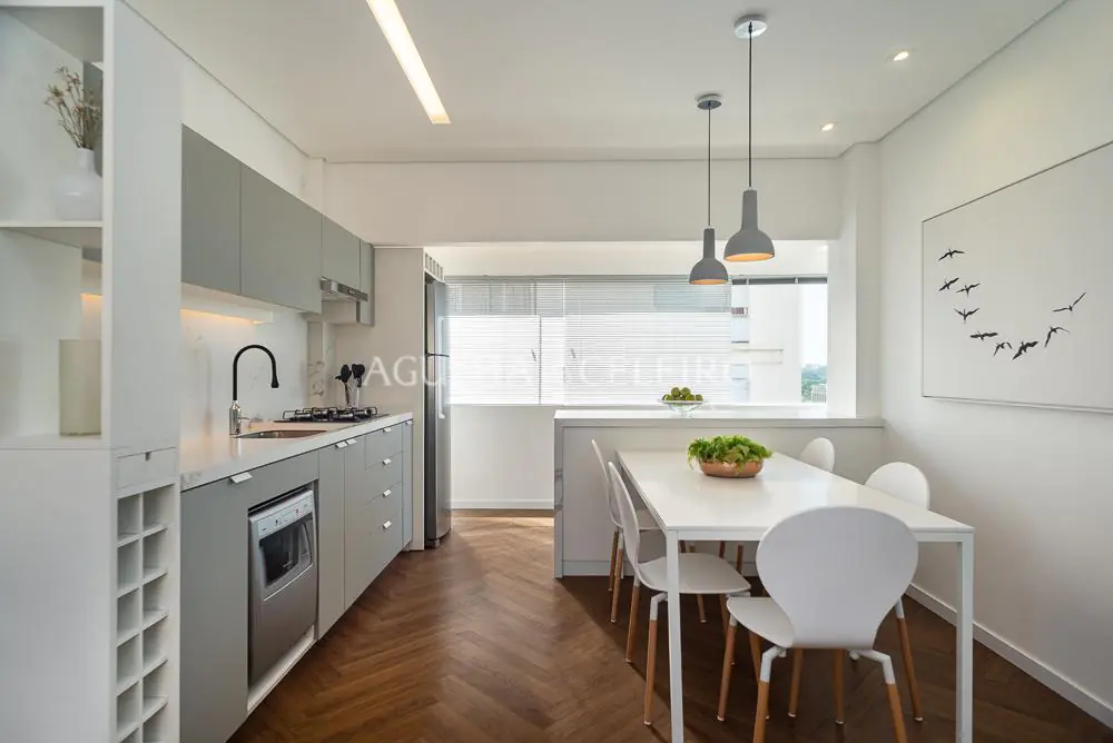 Apartamento reformado no Jardim América. – AP3924