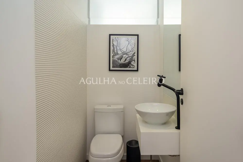 Apartamento reformado no Jardim América. – AP3924