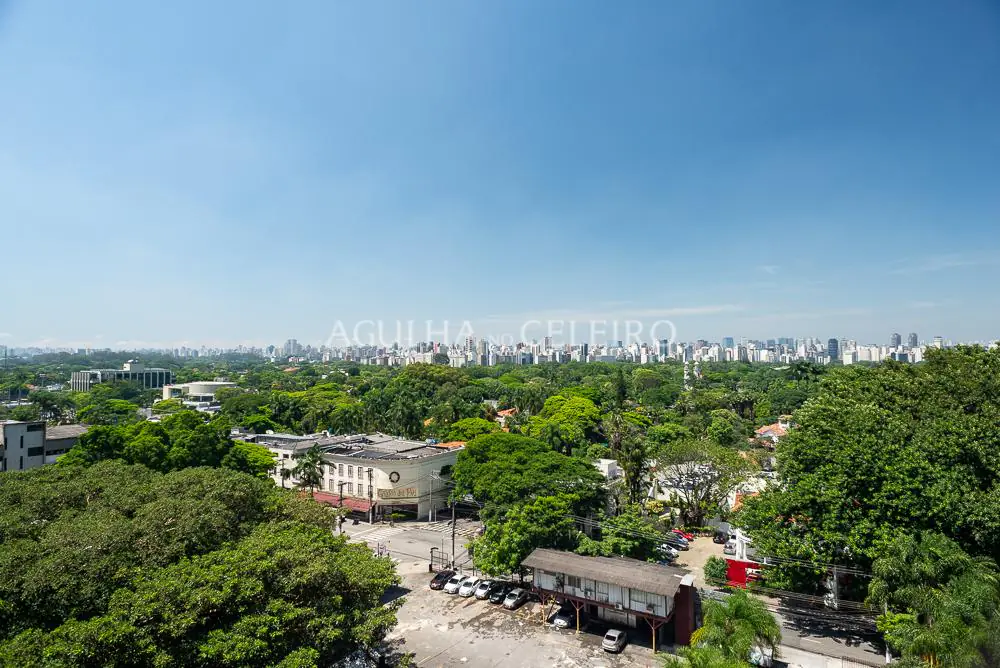 Apartamento reformado no Jardim América. – AP3924