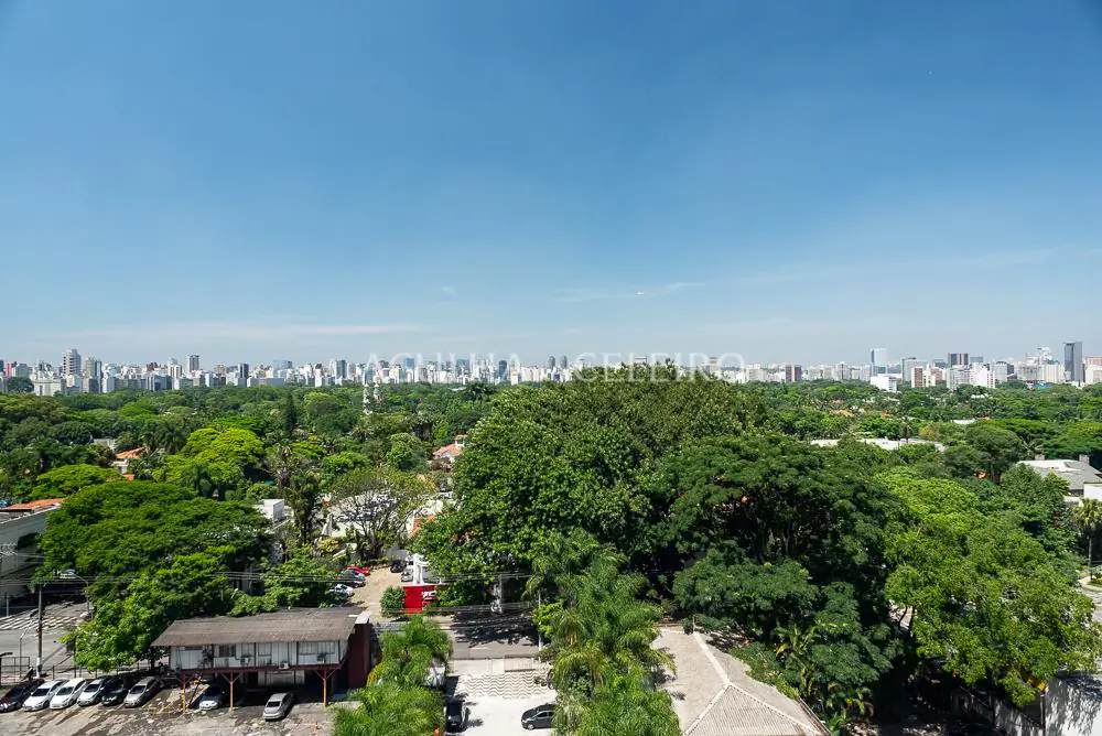 Apartamento reformado no Jardim América. – AP3924