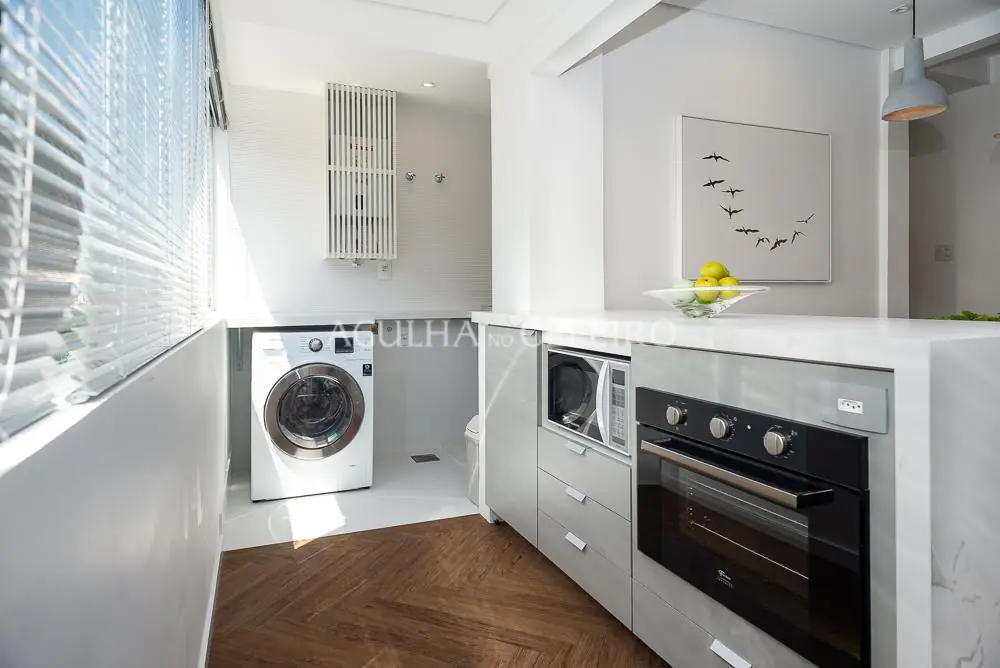 Apartamento reformado no Jardim América. – AP3924