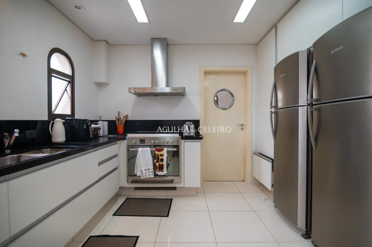 Cobertura exclusiva com vista deslumbrante no Alto de Pinheiros. – CO0064