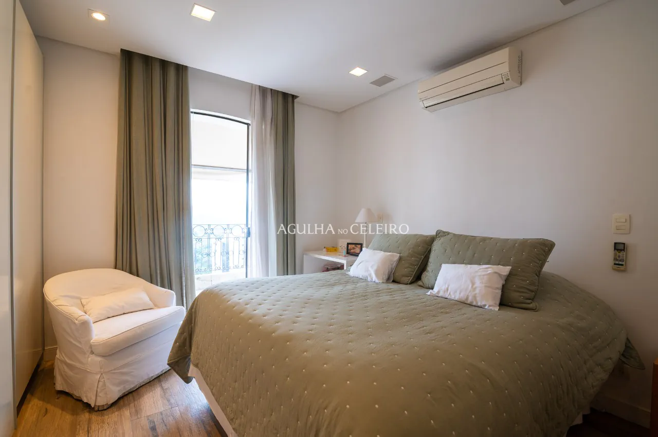 Cobertura exclusiva com vista deslumbrante no Alto de Pinheiros. – CO0064