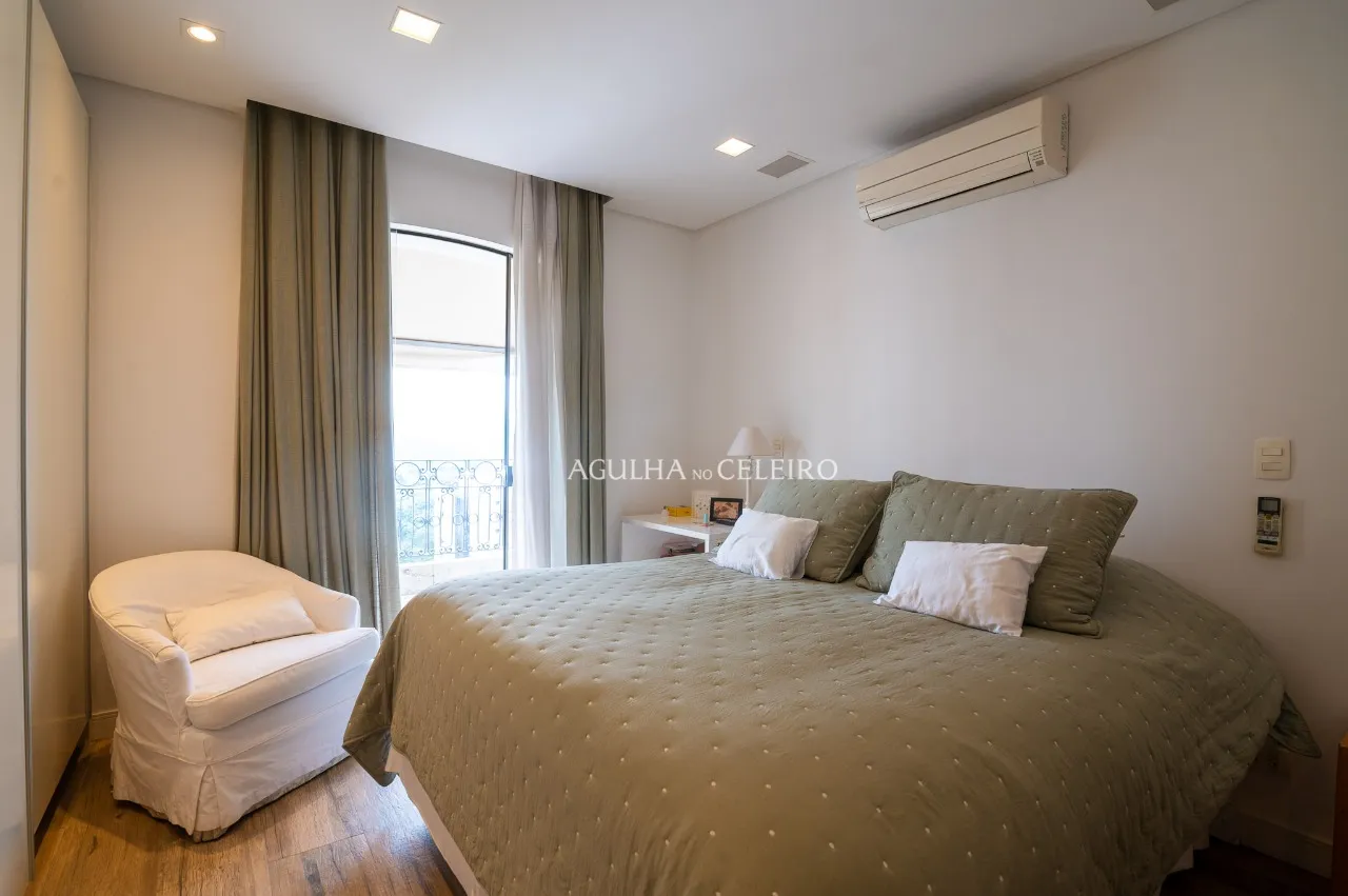 Cobertura exclusiva com vista deslumbrante no Alto de Pinheiros. – CO0064